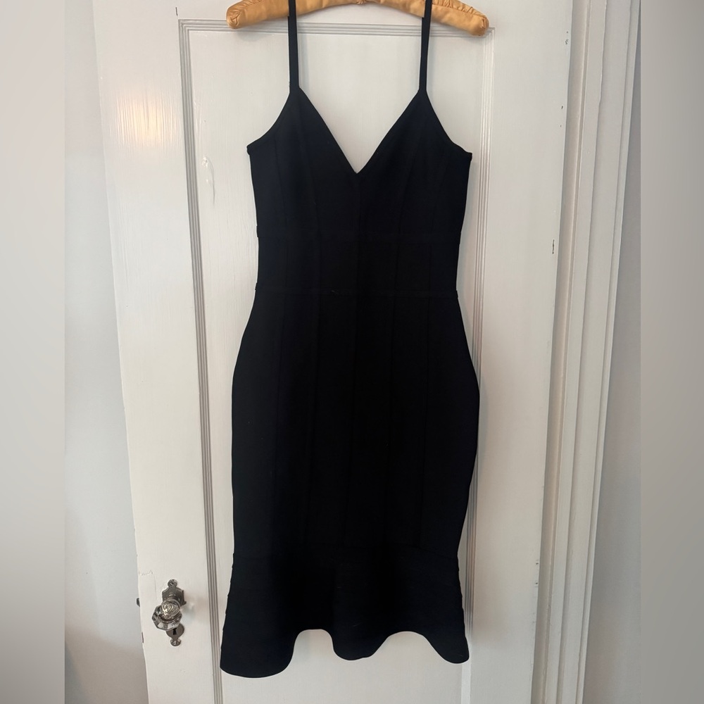 Elegant Black Sleeveless Dress